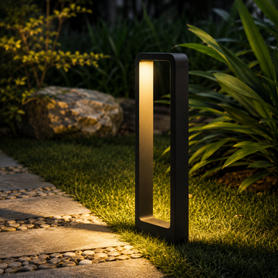 Outdoor Pathway Light