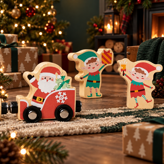 Wooden Christmas Dollhouse Playset