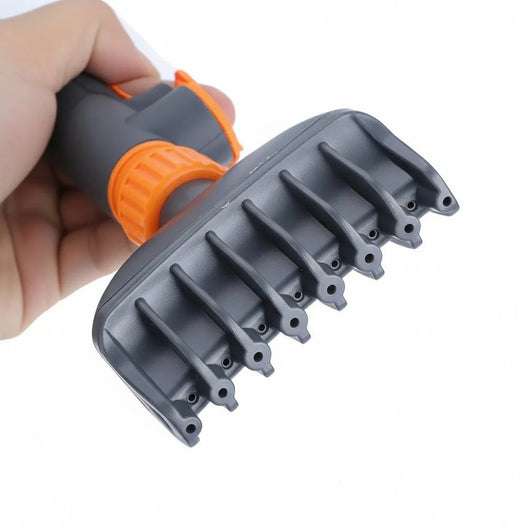 Garden hose connection on the filter cleaner wand