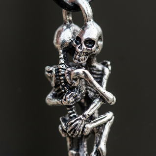 Skull Couple Infinity Necklace